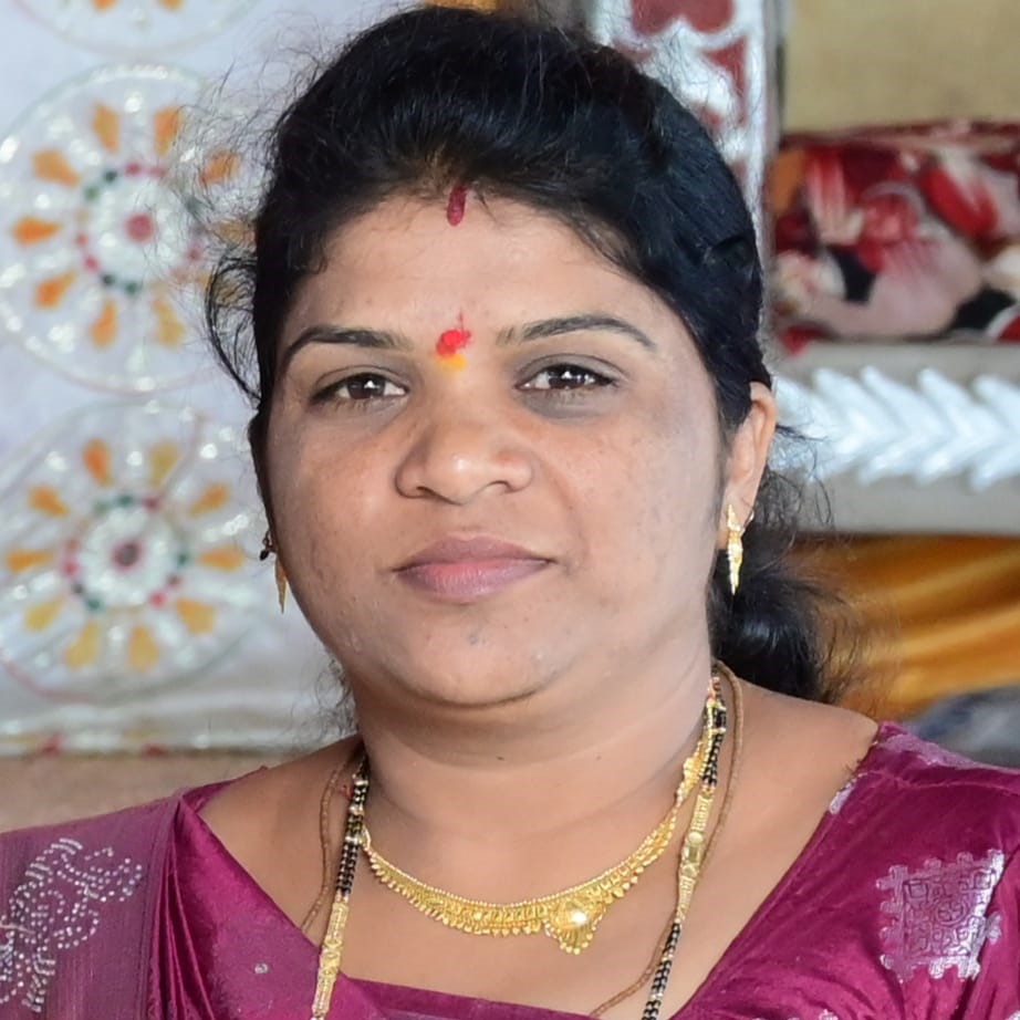 सौ. वैशाली ईश्वर कुमावत